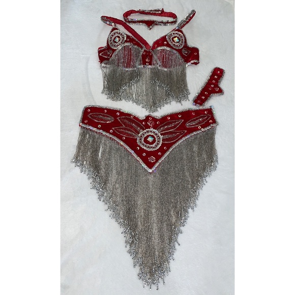 Red Silver Belly Dance Costume - Picture 8 of 10